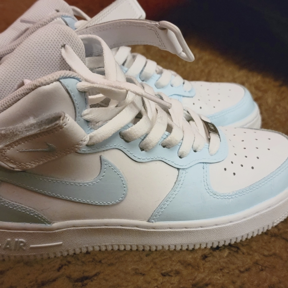 Nike high tops custom painted size 5y (7 womens)